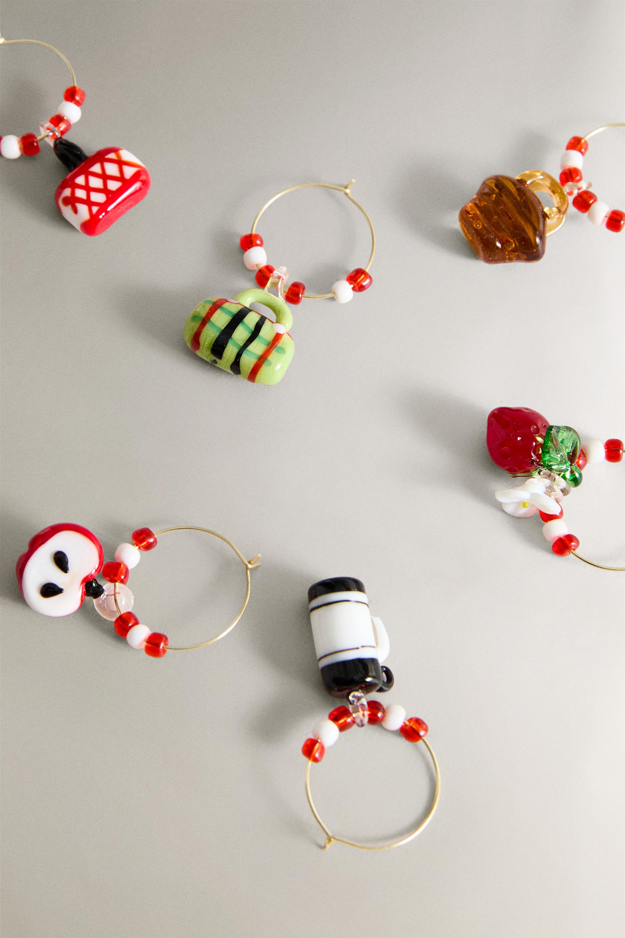 LOT MARQUE-VERRES À VIN PIQUE-NIQUE (LOT DE 6)